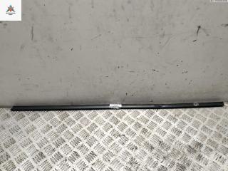 Молдинг стекла двери задней левой наружный Renault Megane 2 поколение 2005, 1.6 л., бензин, МКПП, чёрный, универсал