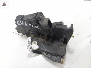 замок двери передней правой BMW 3 серия E46 [рестайлинг] 2003, 2.0 л., бензин, МКПП, синий, седан