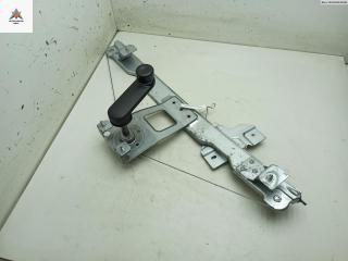 стеклоподъемник передний правый Dacia (Renault) Sandero I 2009, 1.4 л., бензин, МКПП, красный, хетчбэк 5 дв., 8200733825