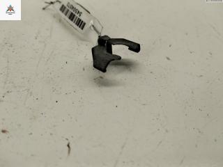 крепление форсунки Volkswagen Golf 4 поколение 2003, 1.6 л., бензин, МКПП, серый, универсал, 036133047