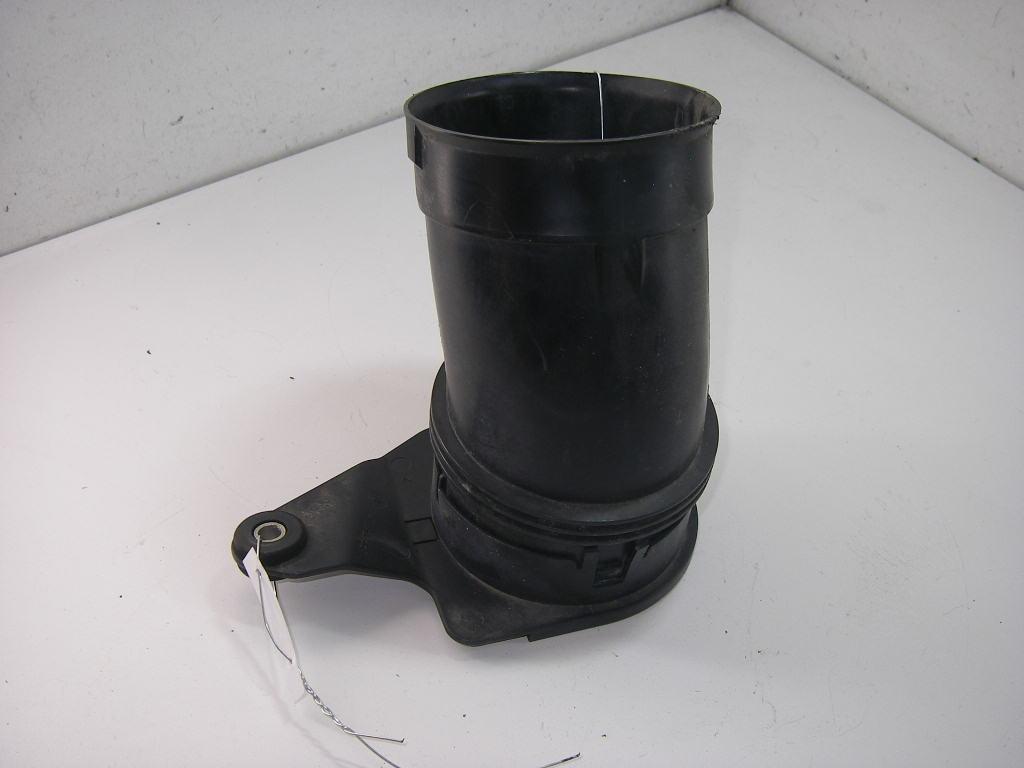воздуховод BMW 6 серия E63/E64 2004, 4.4 л., бензин, МКПП, серый, кабриолет, 7021019 - фото №1