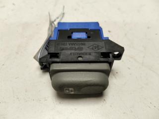 кнопка стеклоподъемника заднего левого Renault Scenic I 2001, 1.6 л., бензин, АКПП, серый, минивэн, 7700433116