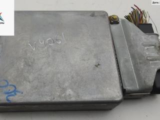 ЭБУ Ford Focus 1 поколение [рестайлинг] 2003, 1.6 л., i, бензин, МКПП, зелёный, хетчбэк 5 дв., 1M5F12A650BE