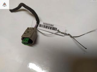 разъем (фишка) проводки Opel Astra K 2016, 1.6 л., дизель, МКПП, серый, универсал, 2289207-1