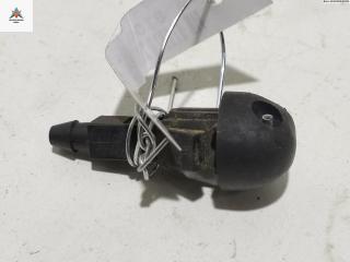 форсунка омывателя лобового стекла Peugeot 107 1 поколение 2005, 1.0 л., бензин, МКПП, чёрный, хетчбэк 3 дв., 00006405W3