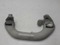 ручка внутренняя потолочная Volkswagen Tiguan 1 поколение 2009, 2.0 л., дизель, МКПП, чёрный, внедорожник 5 дв. - фото №2