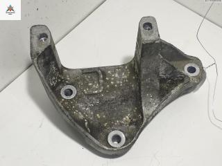 кронштейн КПП Citroen C5 1 поколение [рестайлинг] 2006, 2.0 л., дизель, МКПП, серый, универсал, 32627