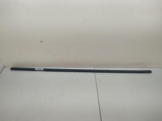 Молдинг стекла двери задней правой наружный Volkswagen Passat B3 1992, 1.8 л., бензин, МКПП, белый, универсал