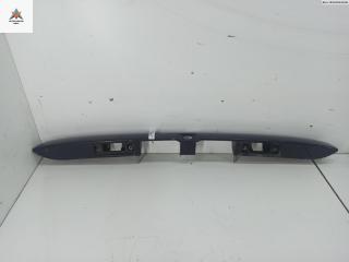 накладка подсветки номера Audi A4 B5 1997, 2.4 л., бензин, МКПП, синий, универсал, 8D9827572