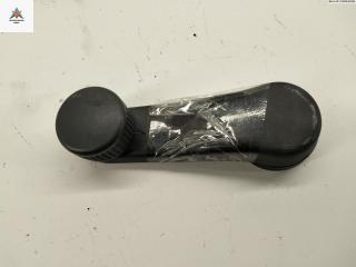 ручка стеклоподъемника Volkswagen Golf 4 поколение 1998, 1.4 л., бензин, МКПП, синий, хетчбэк 5 дв., 1H0837581D