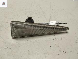 повторитель передний правый Renault Megane 2 поколение 2005, 1.6 л., бензин, МКПП, чёрный, универсал, 8200027151