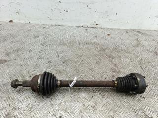 полуось передняя левая (приводной вал, ШРУС) Volkswagen Golf 4 поколение 1998, 1.4 л., бензин, МКПП, красный, хетчбэк 5 дв.