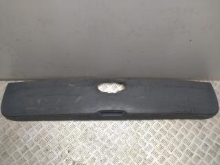Молдинг крышки (двери) багажника Renault Kangoo I 2003, 1.5 л., дизель, МКПП, зелёный, фургон, 7700304871, 8200101808