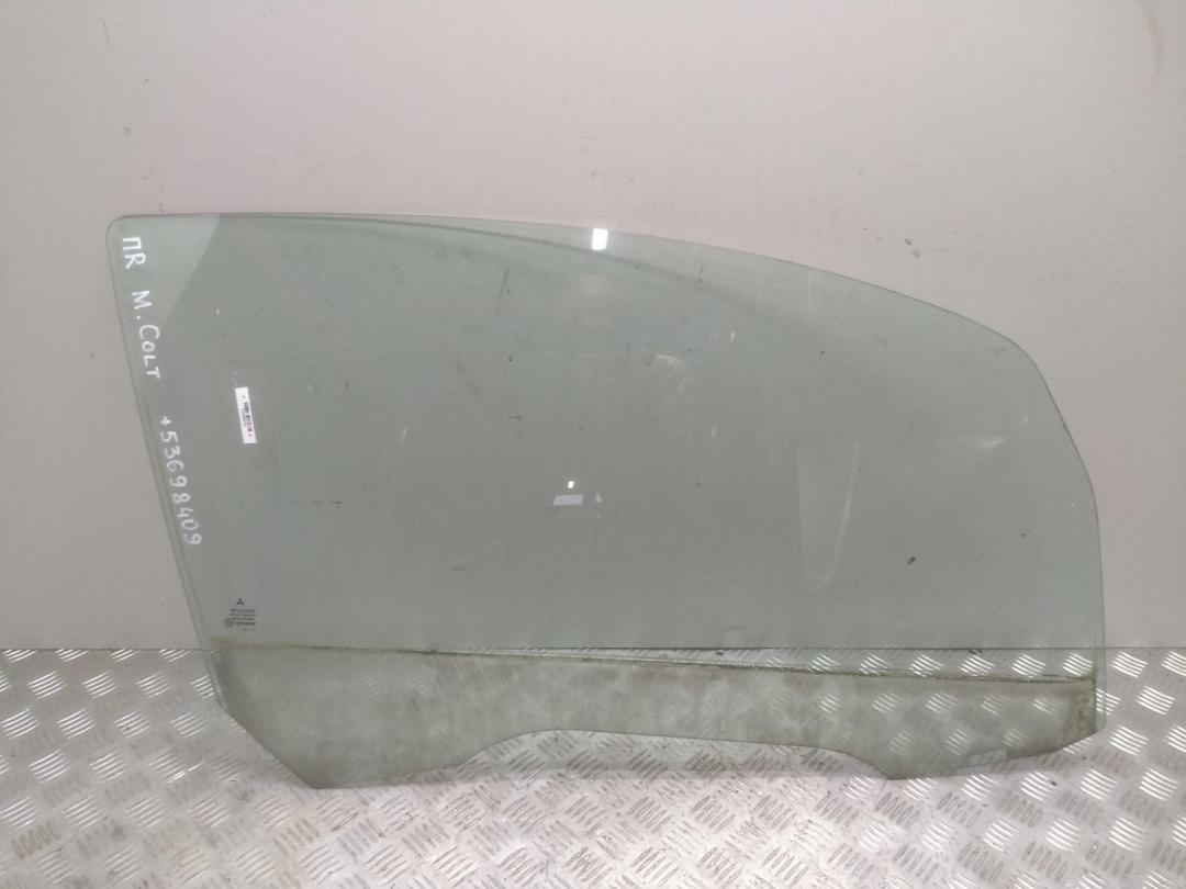 стекло двери передней правой Mitsubishi Colt 6 поколение (Z20/Z30) 2006, 1.3 л., бензин, МКПП, серый, хетчбэк 3 дв., MR959280 - фото №1