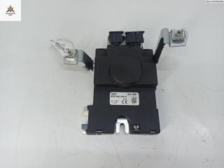 блок радио Audi A3 8P 2003, 1.6 л., бензин, МКПП, чёрный, хетчбэк 3 дв., 8P0035225D