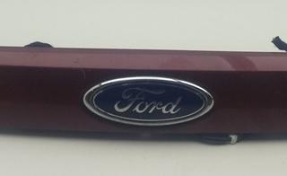 накладка подсветки номера Ford Mondeo 3 поколение 2000, 1.8 л., бензин, МКПП, красный, хетчбэк 5 дв., 1S71F43400AE