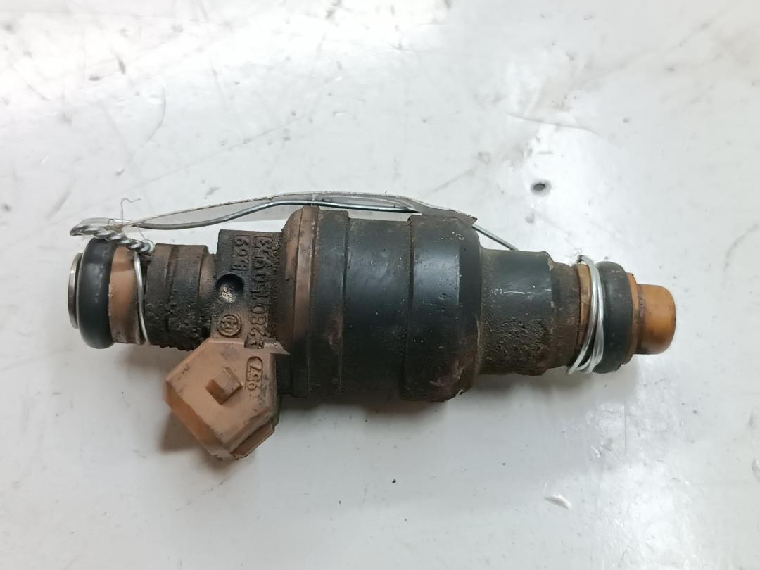 форсунка Volkswagen Sharan 1995, 2.8 л., бензин, МКПП, серый, минивэн, 021906031A