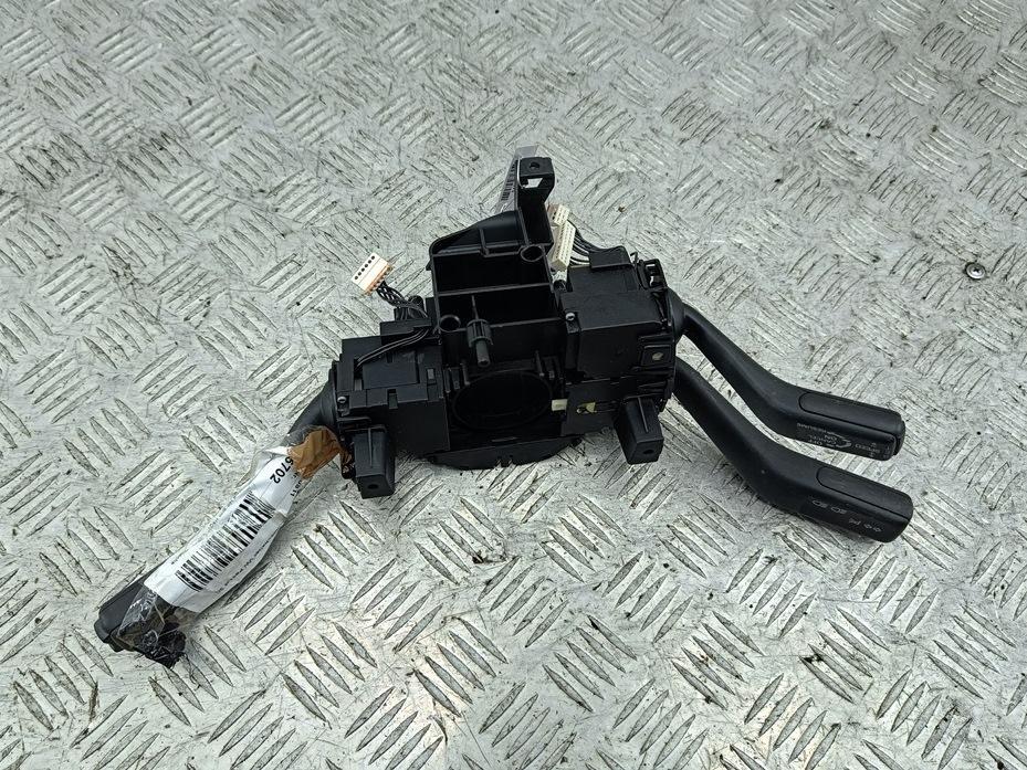 переключатель подрулевой Volkswagen Passat B6 2005, 3C5953507C
