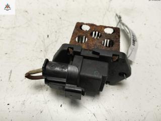 блок управления вентилятором (реле) Renault Megane 2 поколение 2003, 1.6 л., бензин, МКПП, серый, хетчбэк 5 дв., 7700432532