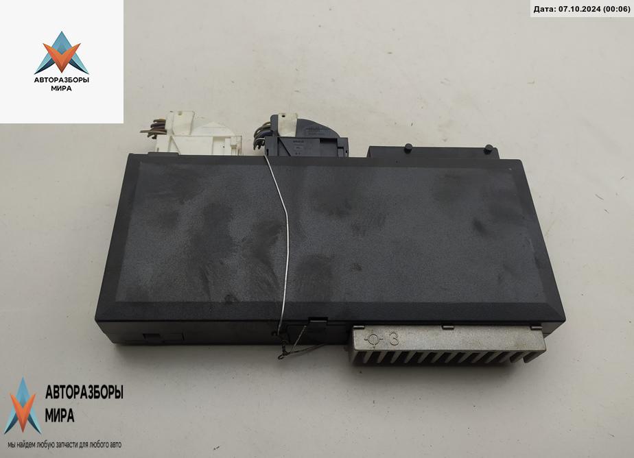 блок комфорта BMW 7 серия E38 1995, 2.8 л., бензин, АКПП, чёрный, седан, 61358364696 - фото №1