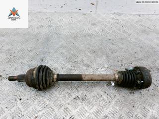 полуось передняя левая (приводной вал, ШРУС) Volkswagen Golf 4 поколение 1999, 1.6 л., бензин, МКПП, чёрный, хетчбэк 3 дв.