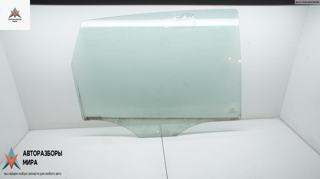 стекло двери задней правой Ford Fiesta 5 поколение 2002, 1.4 л., дизель, МКПП, красный, хетчбэк 5 дв., AS2 - фото №1