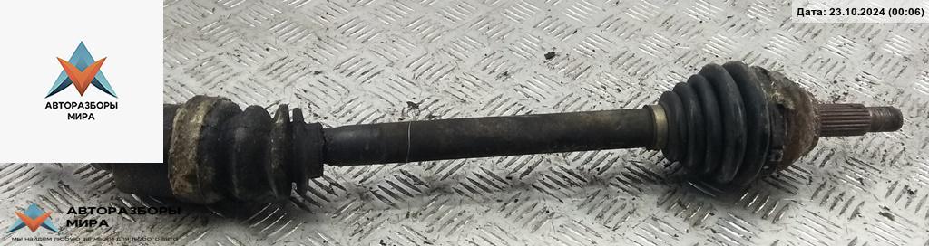 полуось передняя левая (приводной вал, ШРУС) Ford Focus 1 поколение 1999, 1.8 л., бензин, МКПП, зелёный, универсал - фото №1