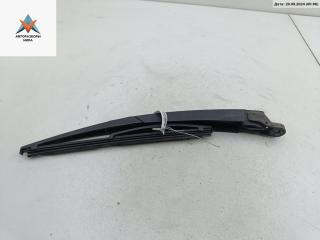 Щеткодержатель (поводок стеклоочистителя) задний Renault Megane 2 поколение 2003, 1.6 л., бензин, МКПП, серый, хетчбэк 5 дв., 8200081076