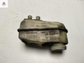 бачок тормозной жидкости Renault Megane 1 поколение [рестайлинг] 2000, 1.4 л., бензин, МКПП, серый, универсал, 7700828034