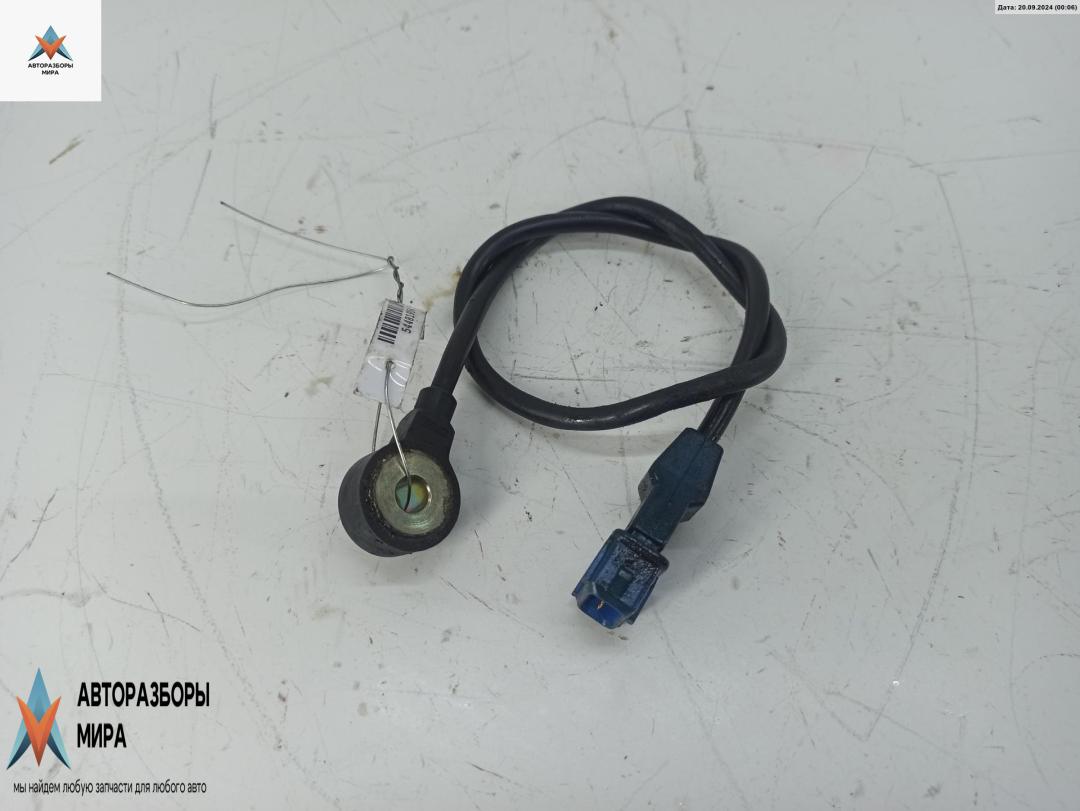 датчик детонации Audi A4 B5 1997, 2.8 л., бензин, МКПП, серый, седан, 054905377G - фото №1