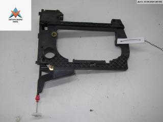 Корпус (держатель) ручки двери передней правой BMW 5 серия E39 [рестайлинг] 2002, 2.2 л., бензин, АКПП, синий, седан