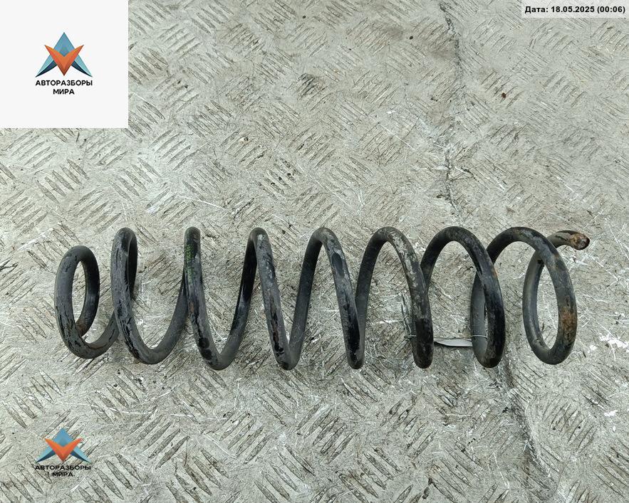 пружина задняя Renault Megane 2 поколение 2003, 1.6 л., бензин, МКПП, серый, хетчбэк 5 дв. - фото №1