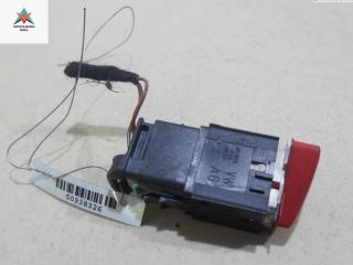 кнопка аварийной сигнализации Volkswagen Golf 5 поколение 2006, 2.0 л., дизель, МКПП, чёрный, хетчбэк 5 дв., 1K0953509A