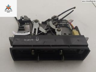 блок управления печки / климат-контроля Mazda 323 BA 1998, 1.5 л., бензин, АКПП, зелёный, хетчбэк 3 дв.