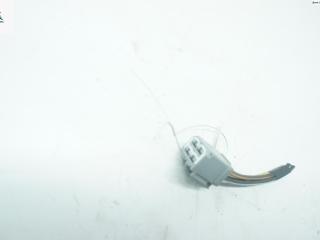 разъем (фишка) проводки Ford Focus 2 поколение [рестайлинг] 2007, 1.6 л., i, бензин, МКПП, красный, универсал