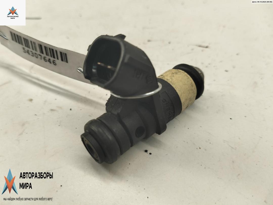 форсунка Volkswagen Polo 4 поколение 2003, 1.4 л., бензин, МКПП, красный, хетчбэк 5 дв., 036906031M - фото №1