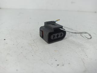 разъем (фишка) проводки Audi A4 B6 2002, 2.4 л., бензин, МКПП, синий, кабриолет, 1J0973723