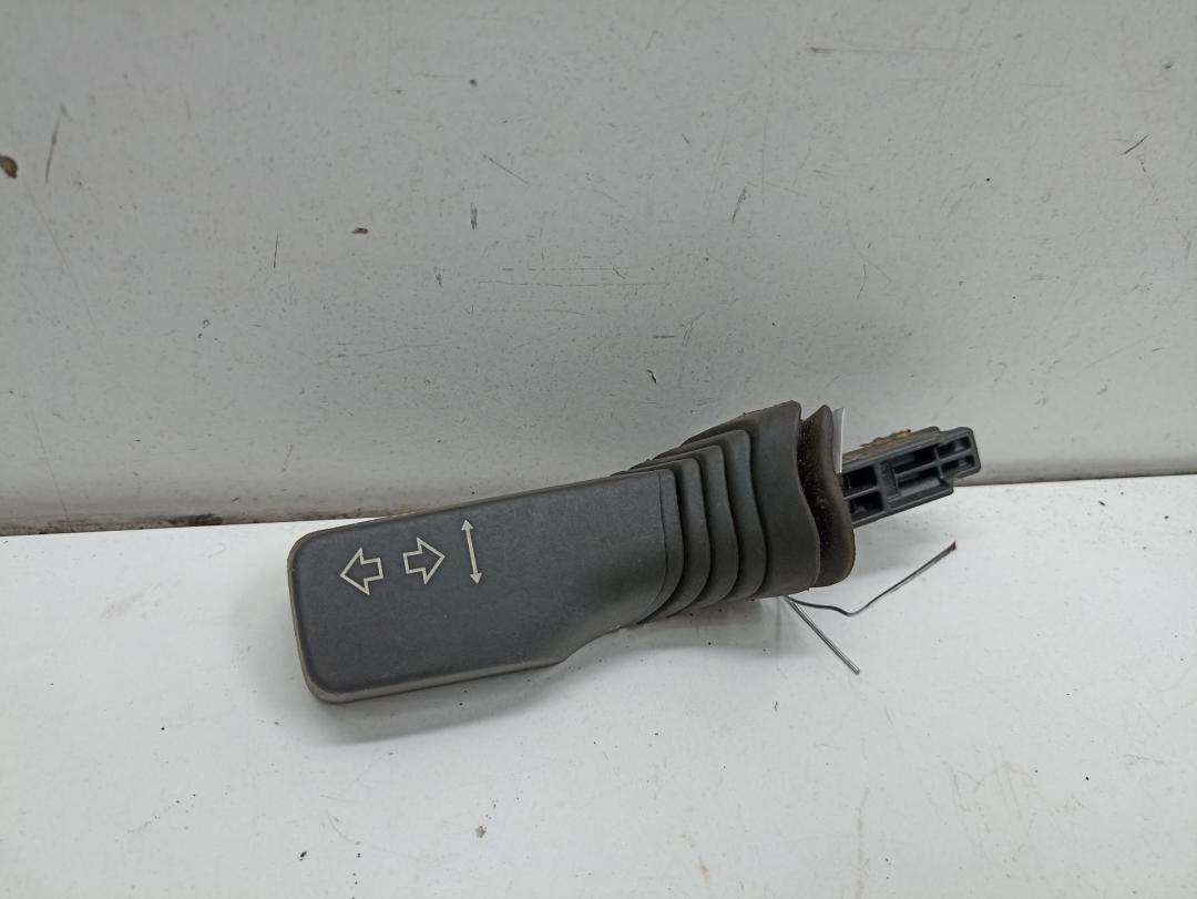переключатель поворотов Opel Astra H 2004, 1.9 л., дизель, МКПП, серый, универсал, 24445280 - фото №1