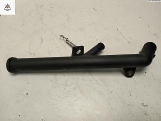 трубка охлаждающей жидкости Renault Scenic 1 поколение [рестайлинг] 2002, 1.6 л., бензин, МКПП, 8200134513