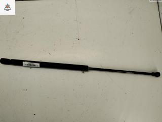 амортизатор крышки багажника (3-5 двери) Volkswagen Golf 4 поколение 1999, 1.6 л., бензин, МКПП, серый, хетчбэк 3 дв., 1J6827550