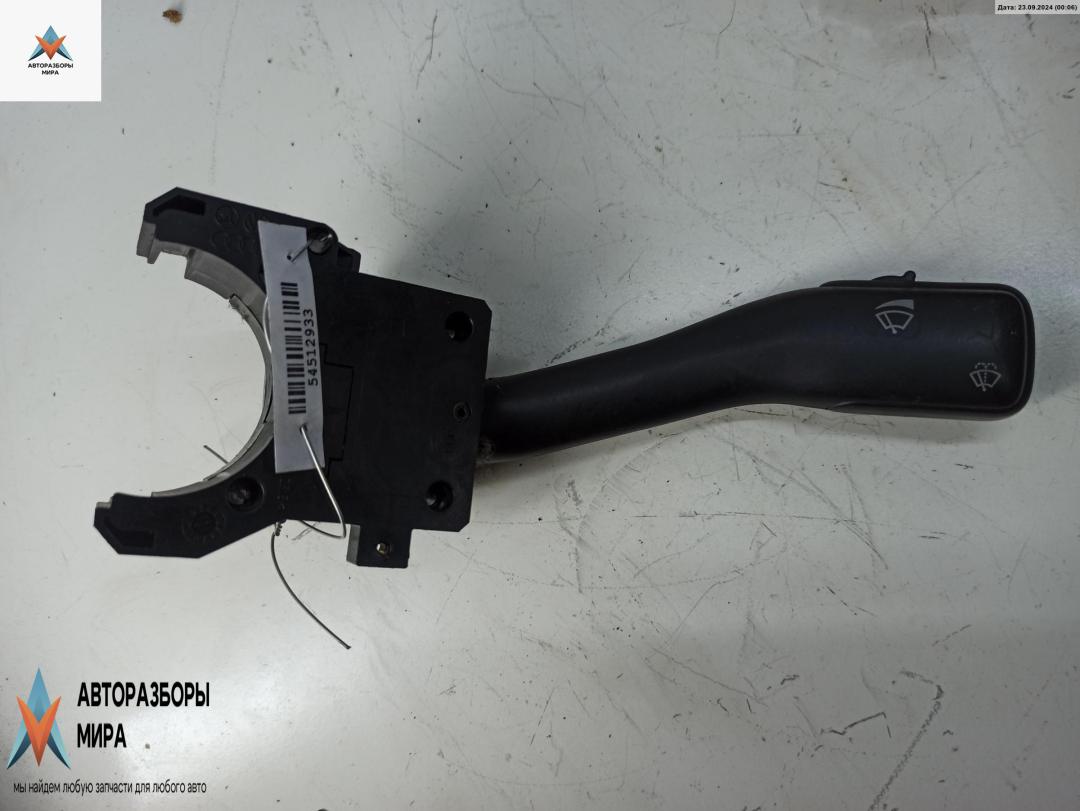 переключатель дворников Audi A6 4B/C5 1997, 2.4 л., бензин, МКПП, зелёный, седан, 4B0953503 - фото №1