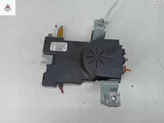 усилитель антенны Audi A3 8P/8PA [2-й рестайлинг] 2012, 2.0 л., дизель, АКПП, чёрный, хетчбэк 5 дв., 8P4035225