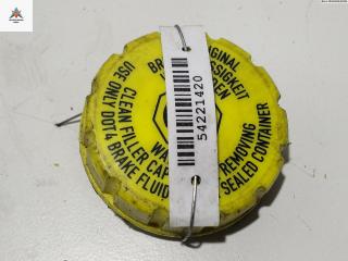 Крышка бачка тормозной жидкости Peugeot 206 1 поколение 1999, 2.0 л., бензин, МКПП, синий, хетчбэк 3 дв., 0335