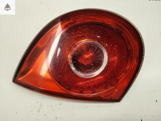 фонарь крышки багажника левый Volkswagen Golf 5 поколение 2006, 1.9 л., дизель, МКПП, серый, хетчбэк 5 дв., 1K6945107C