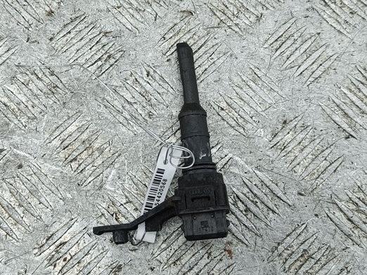 датчик скорости Volkswagen Passat B5 1997, 1.6 л., бензин, МКПП, красный, седан, 012409191D