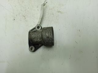 фланец (тройник) системы охлаждения Renault Kangoo 1 поколение 2001, 1.2 л., бензин, МКПП, красный, фургон
