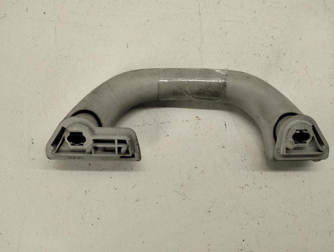 ручка внутренняя потолочная Volkswagen Bora 1999, 1.9 л., дизель, МКПП, серый, седан, 6N0857607L