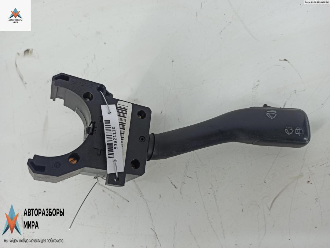переключатель дворников Audi A6 4B/C5 2000, 2.5 л., дизель, МКПП, чёрный, универсал - фото №1