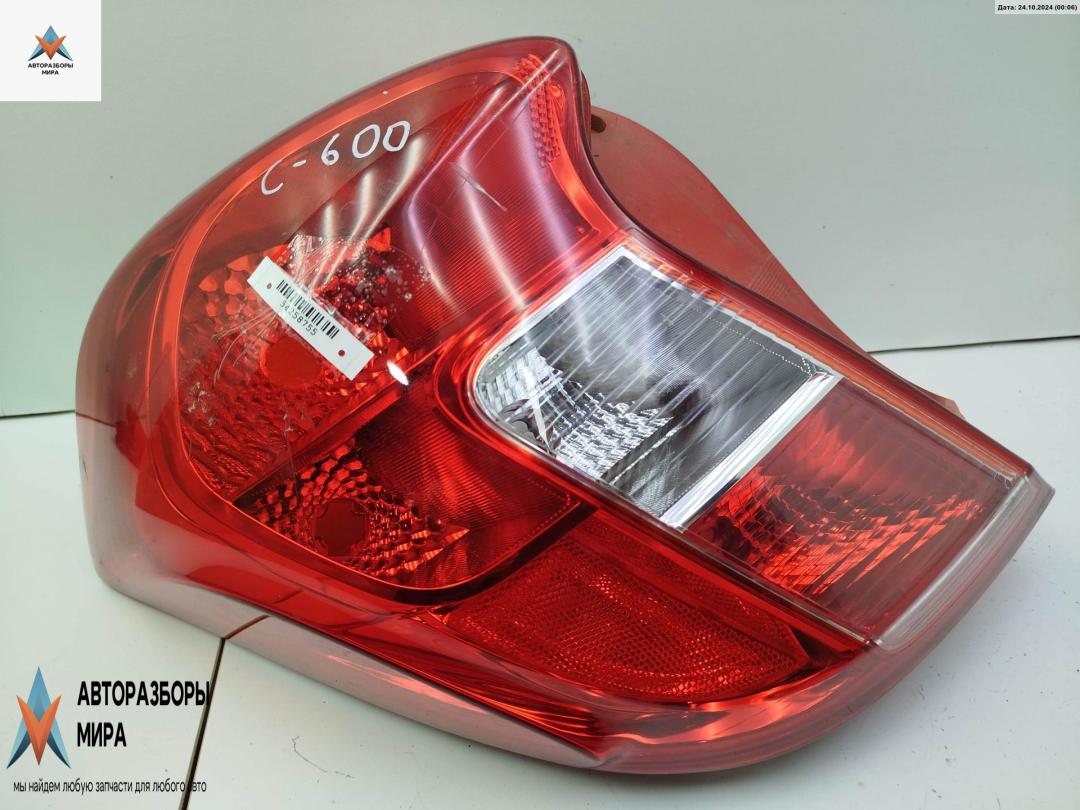 фонарь задний левый Opel Karl 1 поколение 2016, 1.0 л., бензин, МКПП, синий, хетчбэк 5 дв. - фото №1