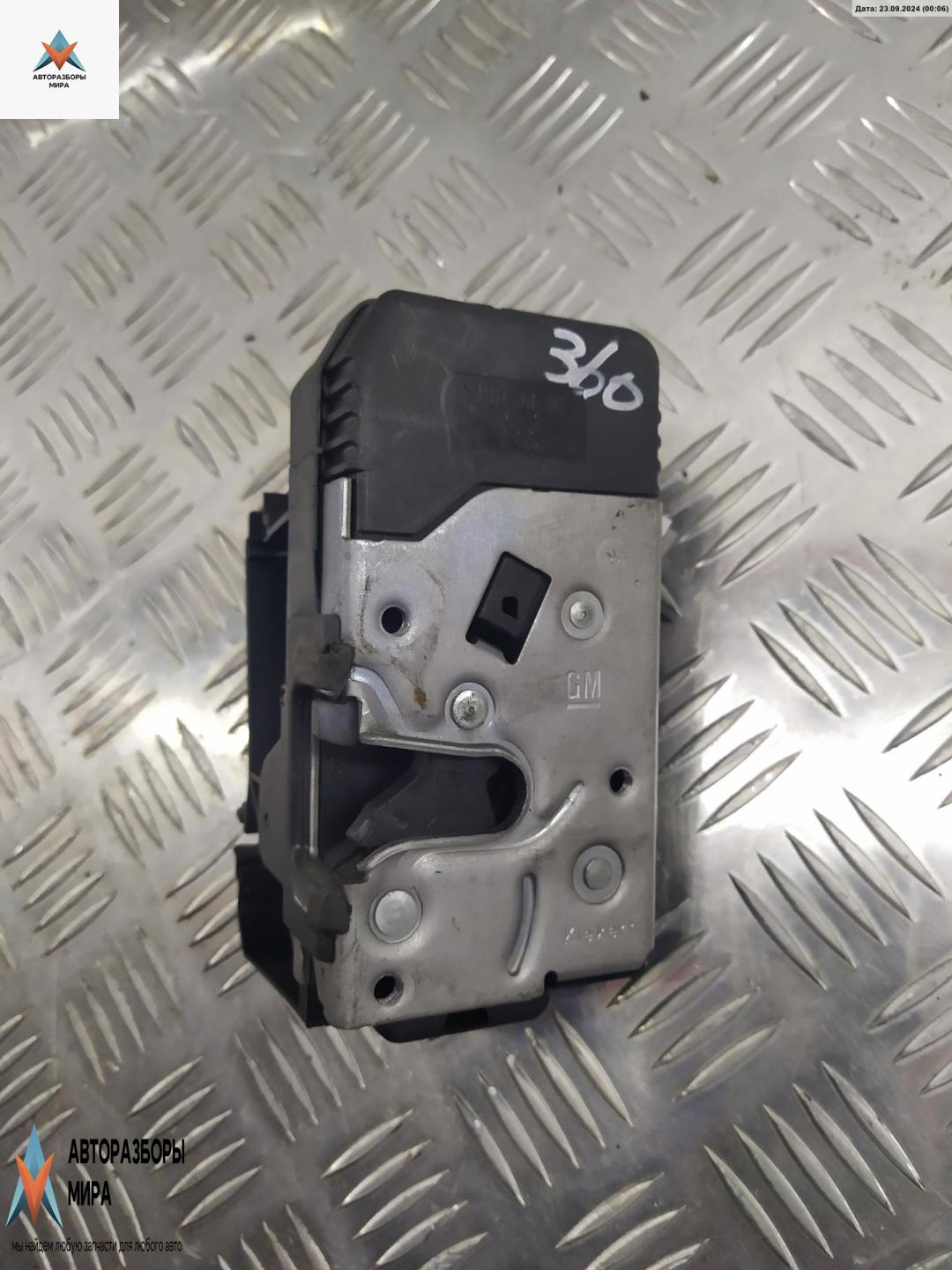 замок двери передней правой Opel Zafira 1 поколение (A) 2002, 2.2 л., бензин, МКПП, серый, минивэн, 24444017 - фото №1